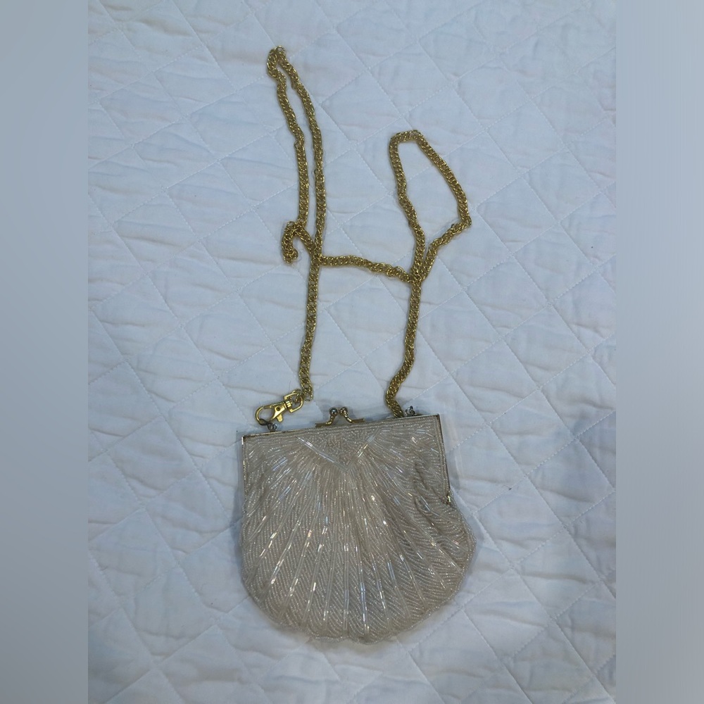 Vintage beaded mini crossbody bag gold chain strap EUC